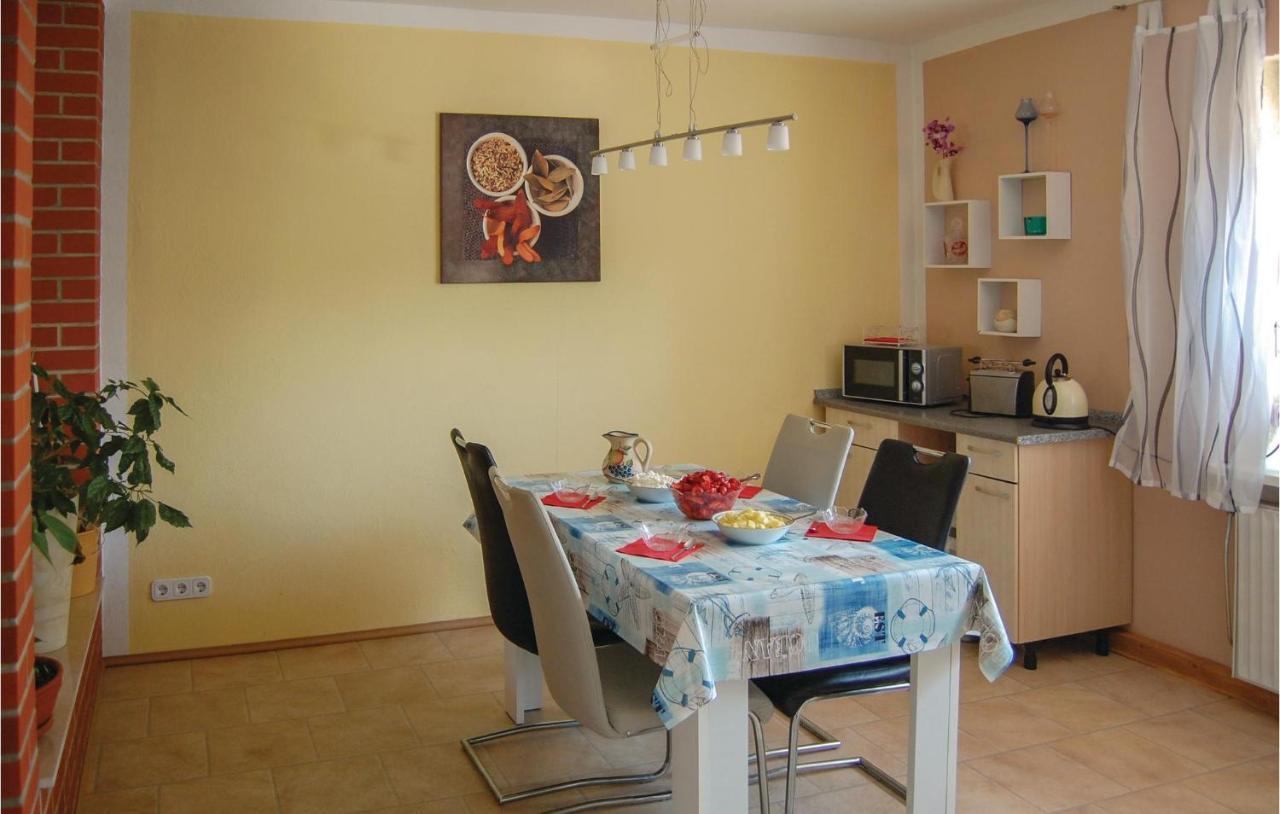 Awesome Apartment In Rostock With Wifi Dış mekan fotoğraf